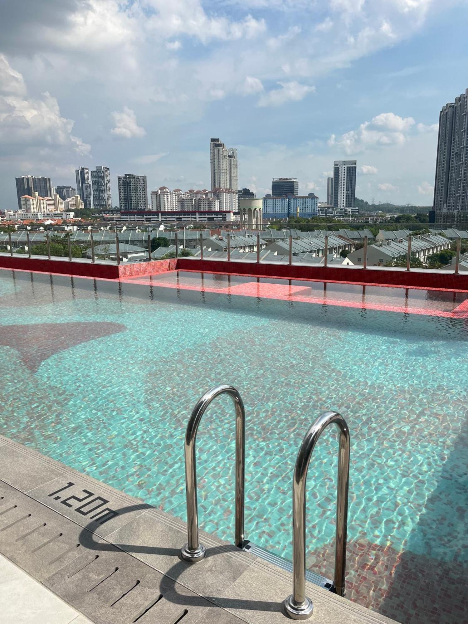 Apartment Rosewoodz Bukit Jalil By Iconique Kuala Lumpur